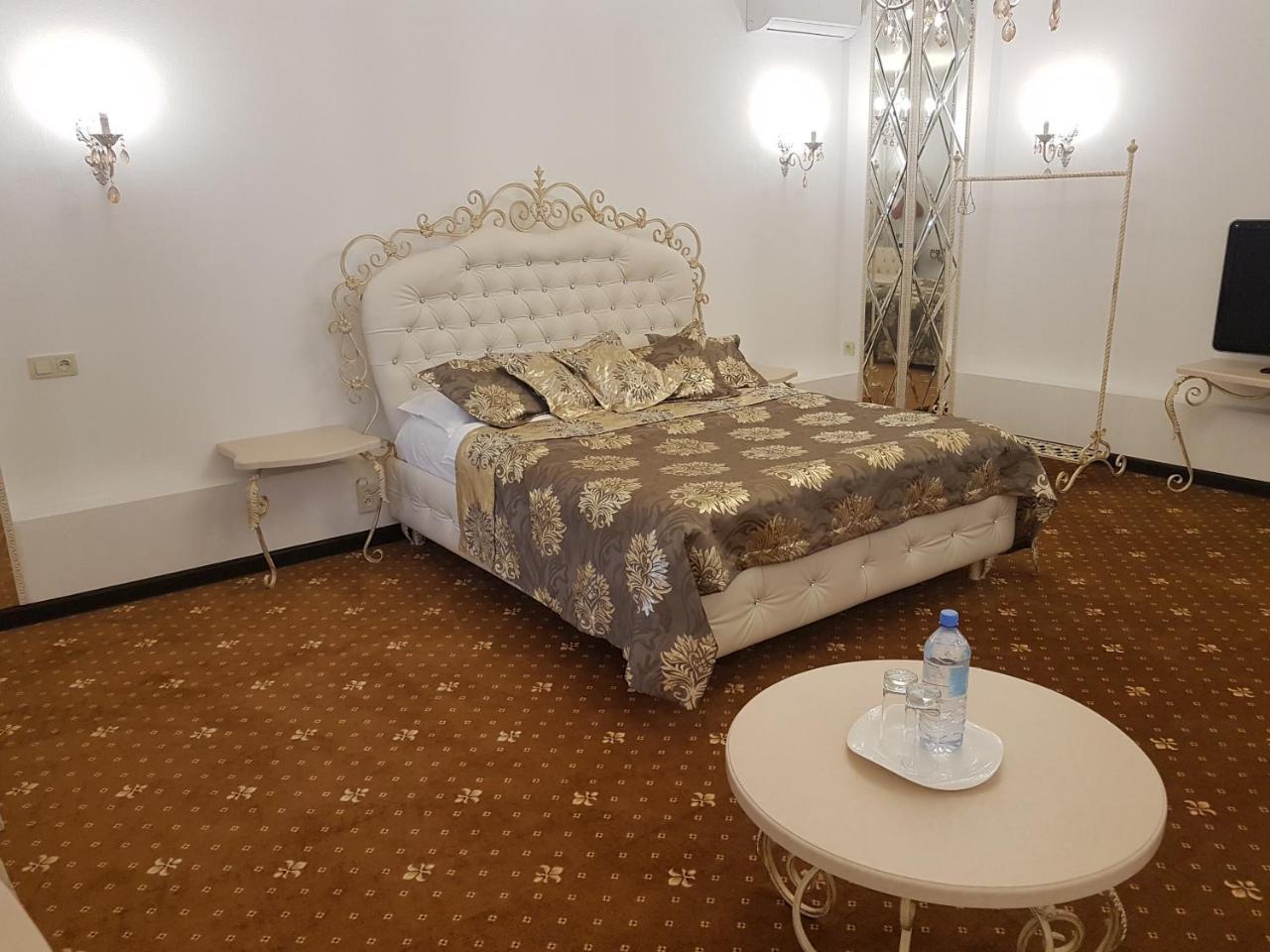 Sequoia Boutique Hotel Taraz Kültér fotó